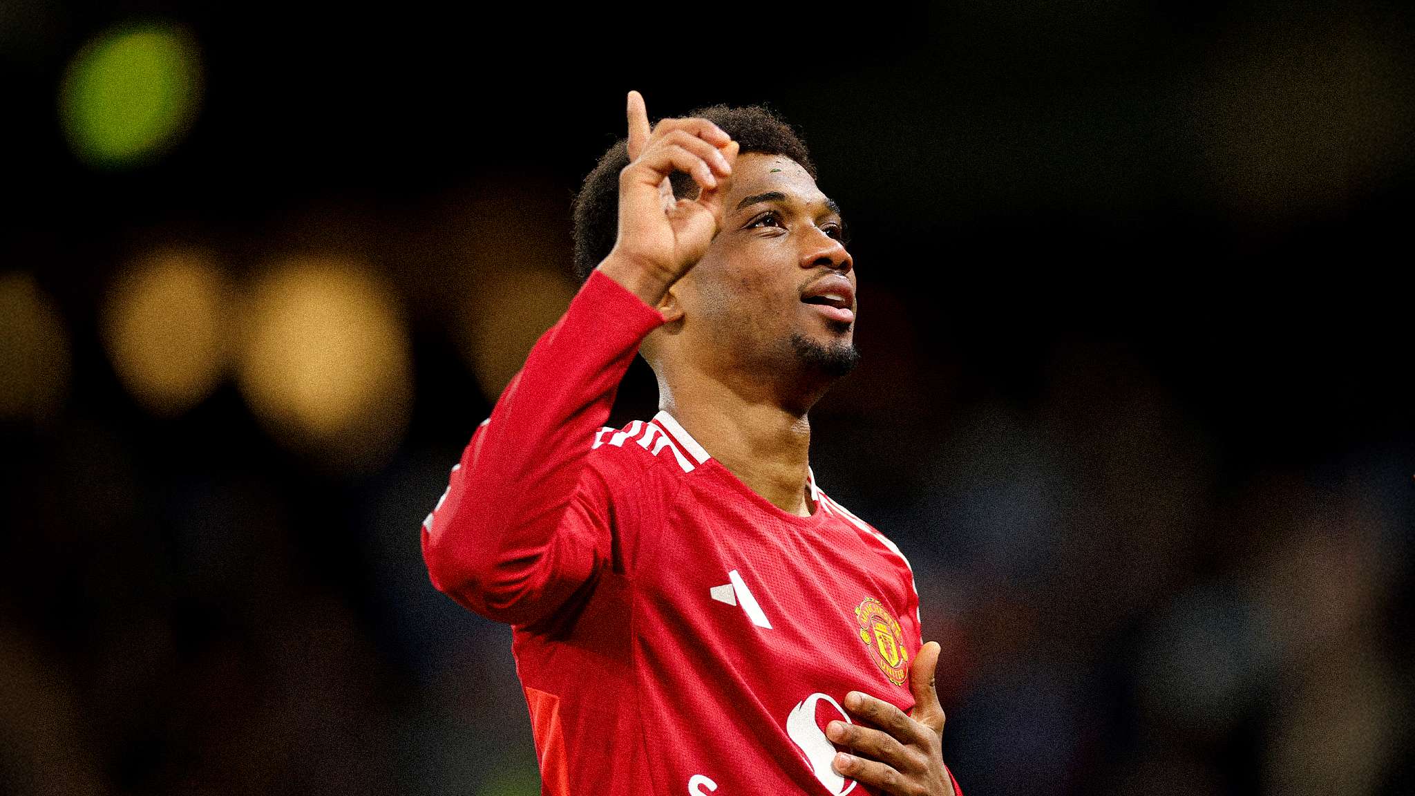 击和防守端 击和防守端